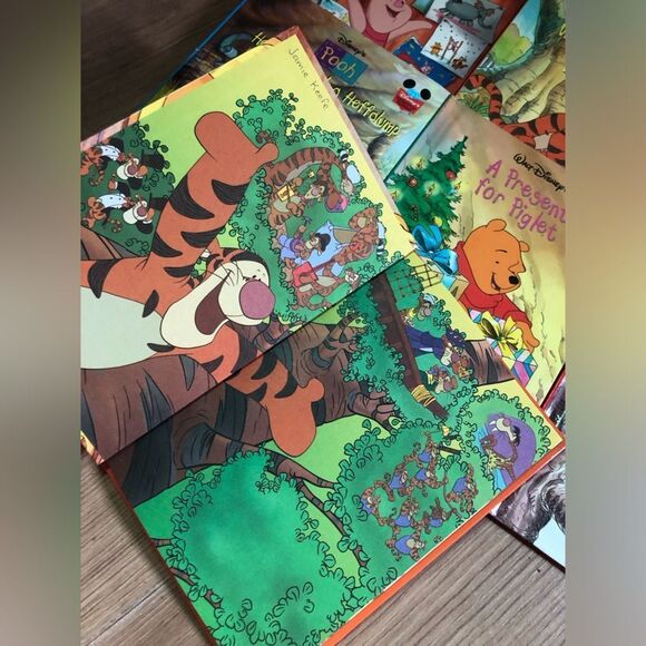 10 CLASSIC DISNEY Winnie the Pooh - Picture 4 of 5